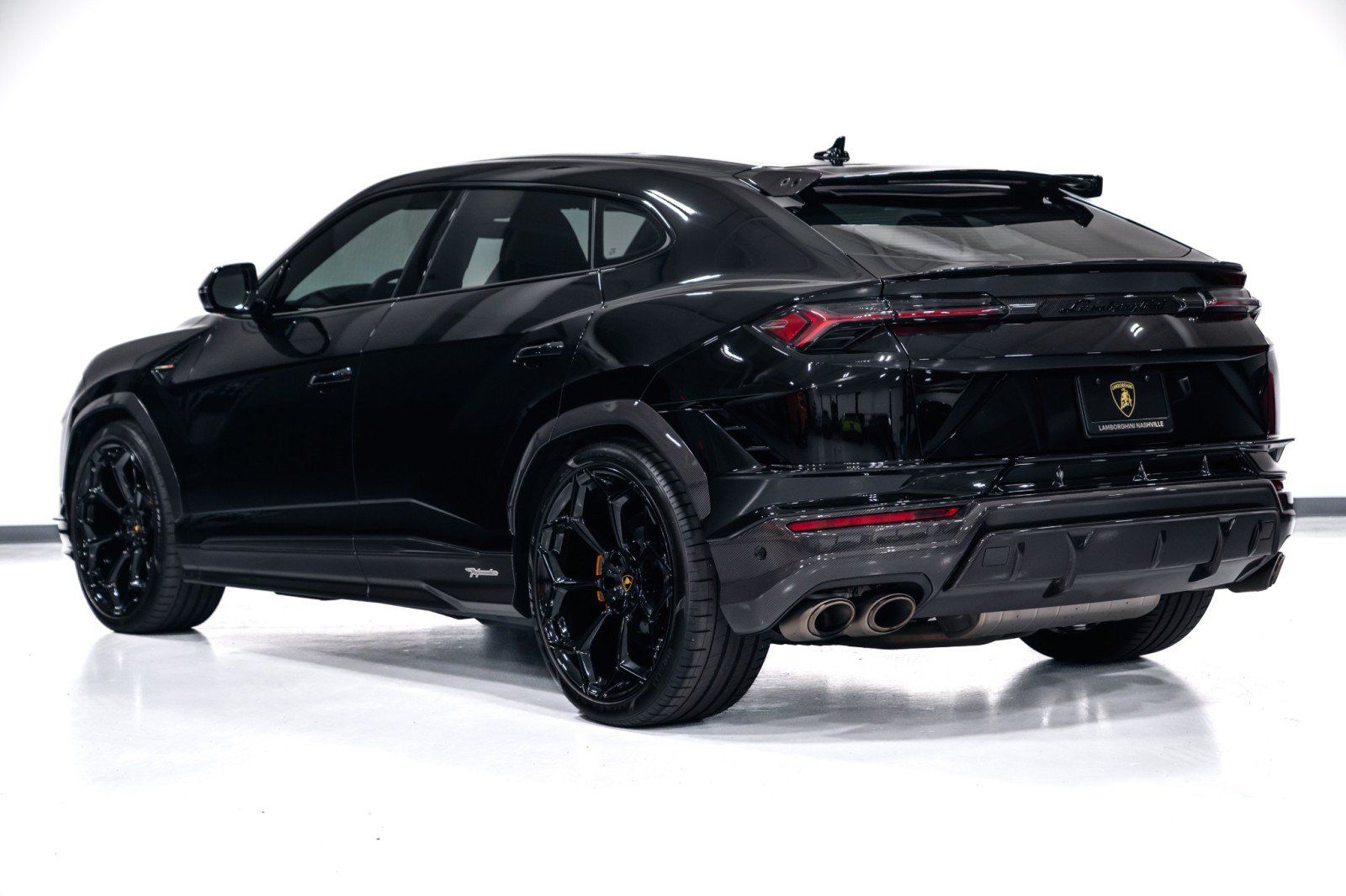Used 2024 Lamborghini Urus Performante AWD/4WD image 5