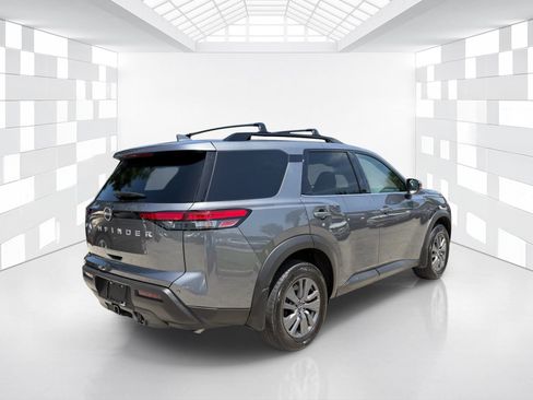 Certified 2025 Nissan Pathfinder SV w/ SV Premium Package FWD image 7