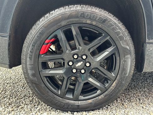 Used 2019 Chevrolet Traverse Premier w/ Redline Edition AWD/4WD image 6