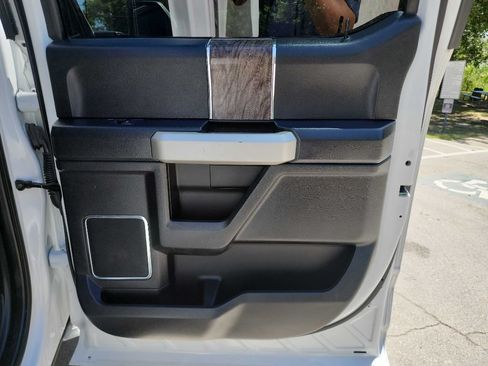 Used 2019 Ford F250 Lariat w/ Lariat Value Package AWD/4WD image 34
