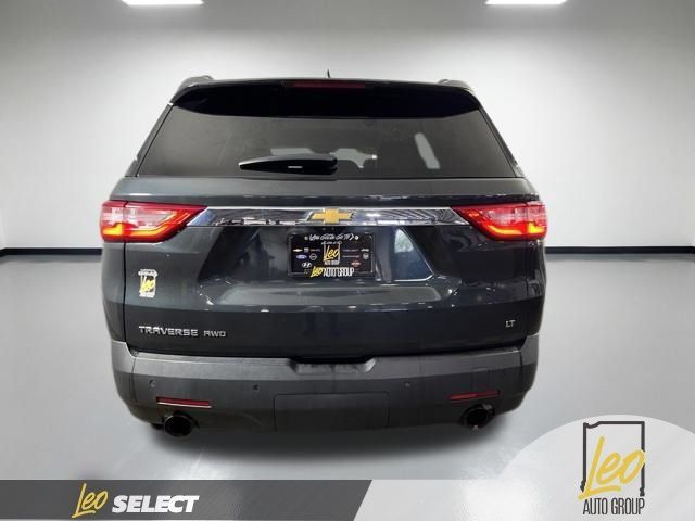 Used 2021 Chevrolet Traverse LT w/ LT Premium Package AWD/4WD image 7
