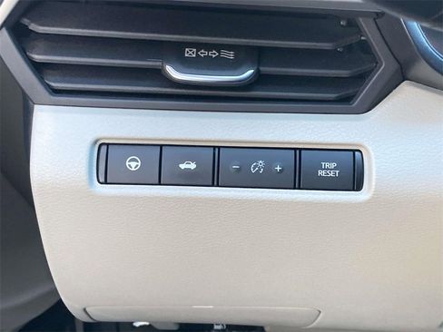 Used 2020 Nissan Altima 2.5 SL image 19