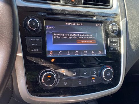 Used 2018 Nissan Altima 2.5 SR w/ SR Midnight Edition FWD image 8