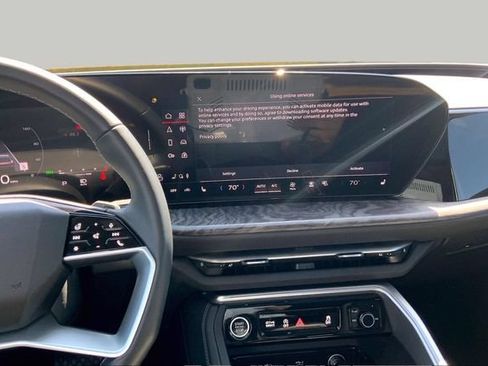 Used 2025 Audi Q5 Premium w/ Convenience Package AWD/4WD image 6