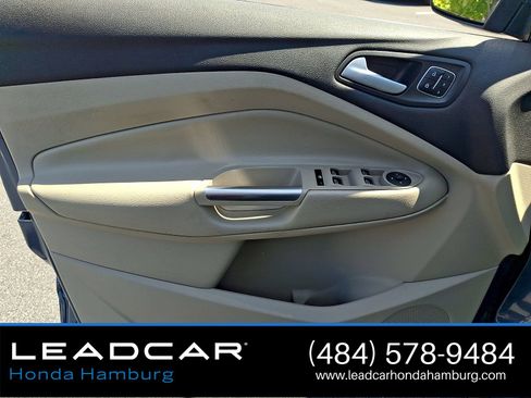 Used 2018 Ford Escape Titanium AWD/4WD image 13