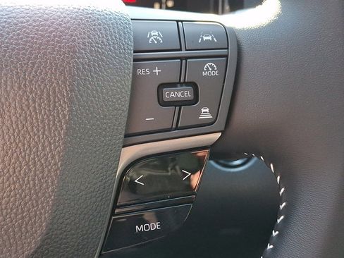 Used 2026 Toyota Camry SE FWD image 22