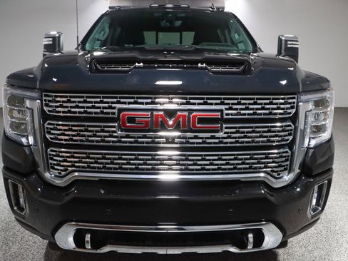 Used 2022 GMC Sierra 2500 Denali w/ Technology Package image 4