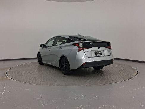 Used 2020 Toyota Prius Limited image 3