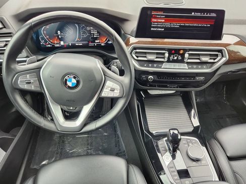 Used 2024 BMW X3 xDrive30i AWD/4WD image 3