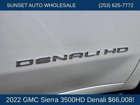 Used 2022 GMC Sierra 3500 Denali w/ Denali Ultimate Package AWD/4WD image 22