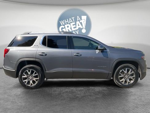 Used 2021 GMC Acadia SLE w/ Driver Convenience Package FWD image 2