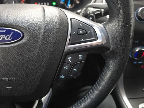 Used 2017 Ford Edge SEL AWD/4WD image 24