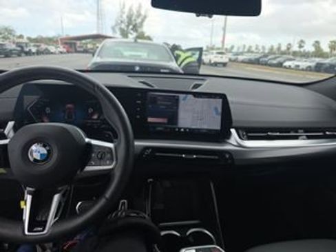 Used 2025 BMW X2 xDrive28i image 5