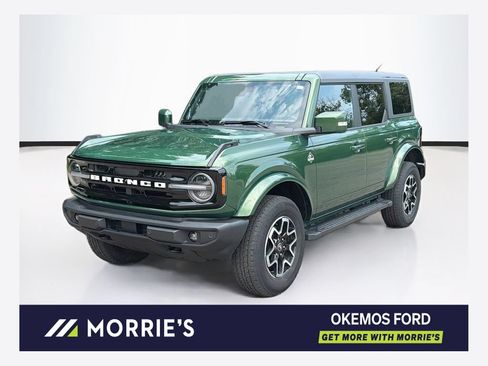 Used 2023 Ford Bronco Outer Banks AWD/4WD image 1