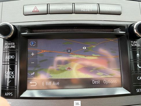 Used 2013 Toyota Venza XLE w/ XLE Premium Pkg image 29