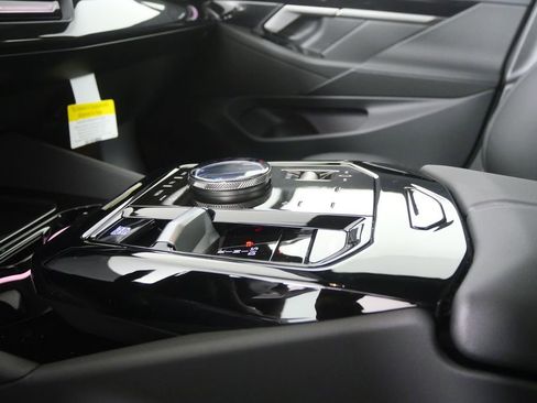 New 2026 BMW 530i w/ M Sport Package image 18