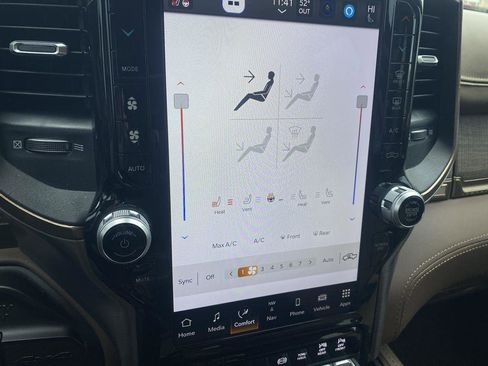 Used 2023 RAM 2500 Limited image 19