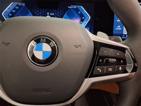 Used 2025 BMW 330i xDrive 330i xDrive w/ Premium Package image 26