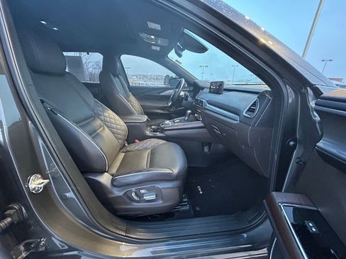 Used 2022 MAZDA CX-9 Signature image 32