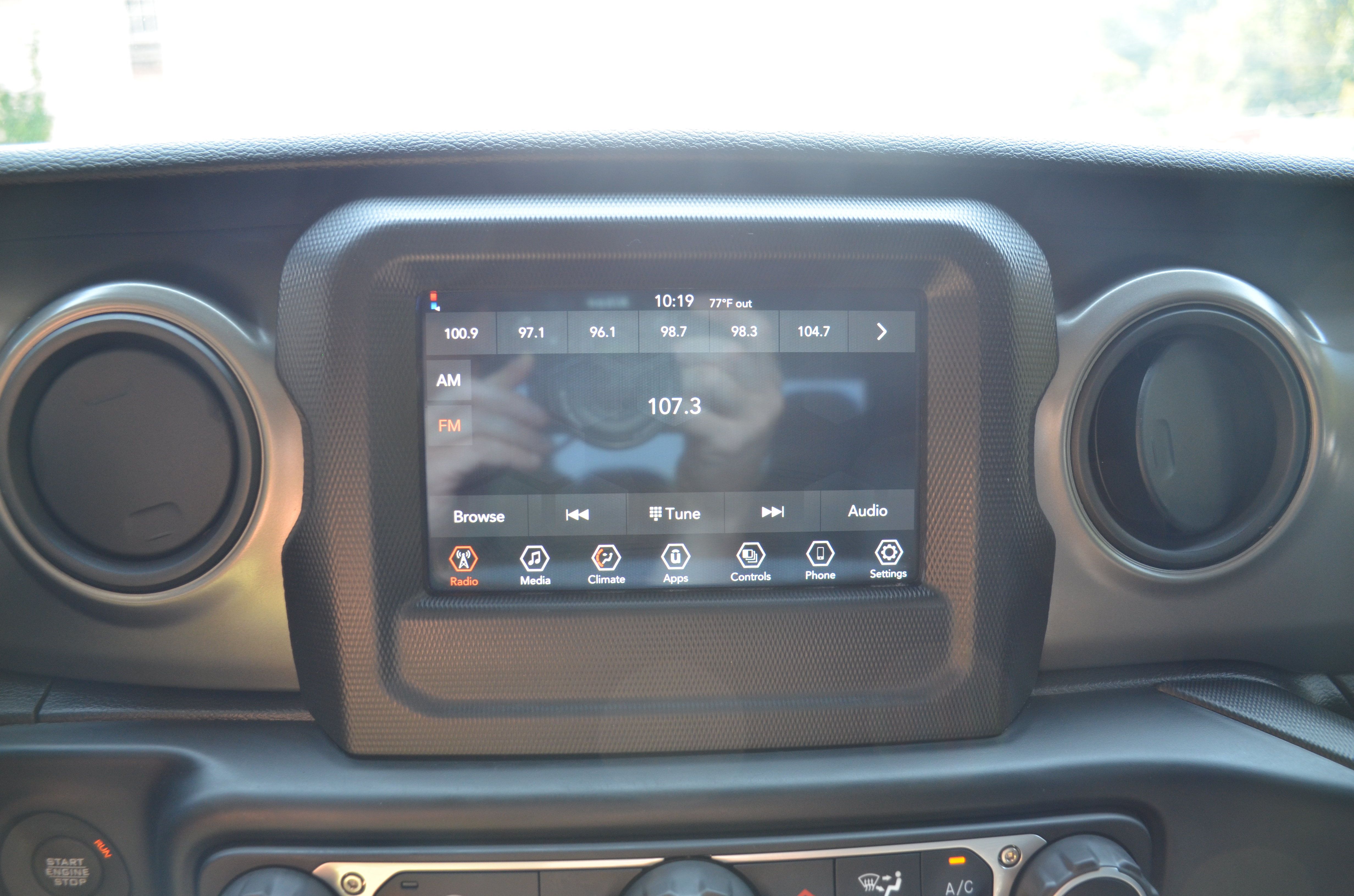 Used 2023 Jeep Gladiator Sport AWD/4WD image 51