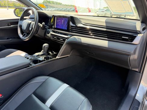 Used 2025 Toyota Camry SE FWD image 26