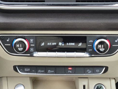 Used 2024 Audi Q5 2.0T Premium Plus image 17