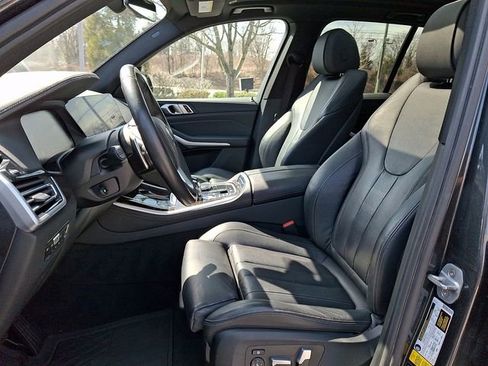 Used 2020 BMW X5 xDrive40i w/ Premium Package image 13