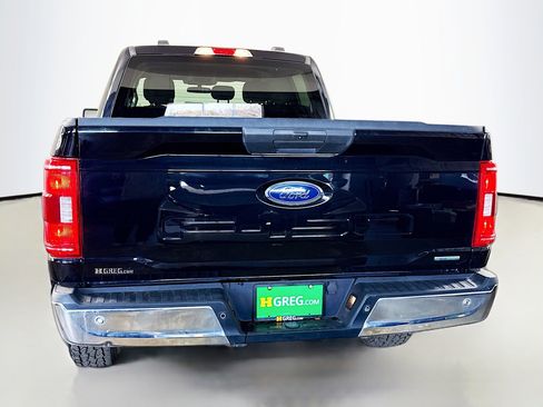 Used 2021 Ford F150 XLT image 8