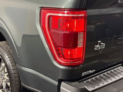Used 2021 Ford F150 XLT w/ Equipment Group 302A High RWD image 35