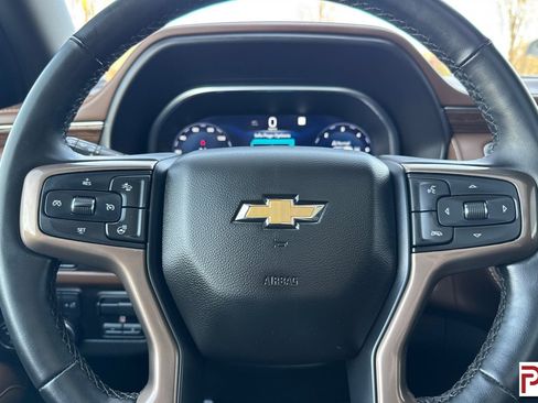 Used 2023 Chevrolet Suburban High Country w/ LPO, Illumination Package AWD/4WD image 29