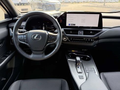 Used 2025 Lexus UX 300h AWD w/ Accessory Package (Z1) image 8