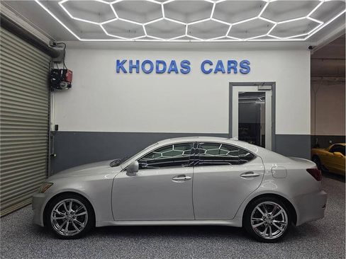 Used 2008 Lexus IS 250 RWD image 1