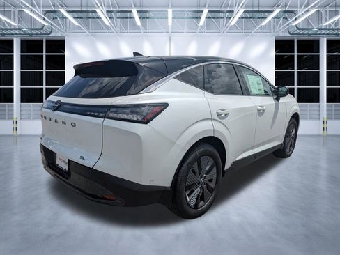 New 2025 Nissan Murano SL w/ Cargo Package AWD/4WD image 3