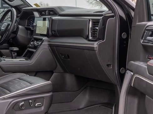 Used 2025 GMC Sierra 1500 AT4X image 20