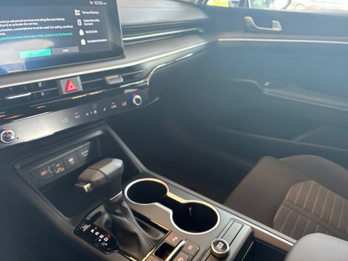 New 2026 Kia K5 LXS FWD image 19