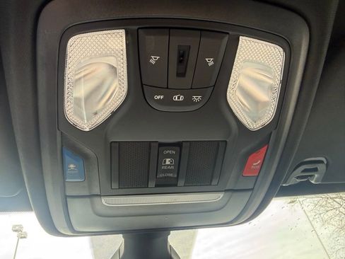 Used 2023 RAM 1500 Big Horn AWD/4WD image 29