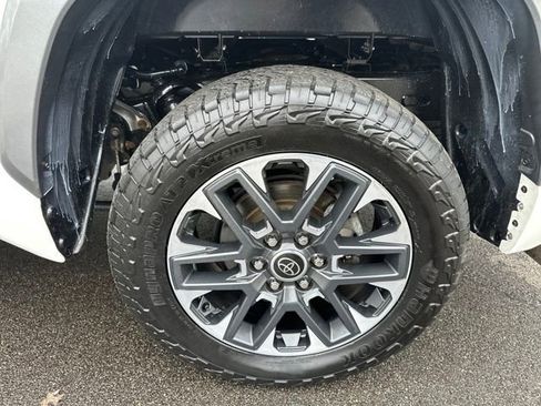 Used 2023 Toyota Tundra Limited image 13