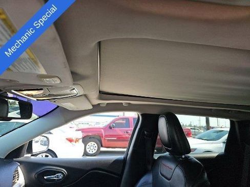 Used 2014 Jeep Cherokee Trailhawk w/ Technology Group image 7