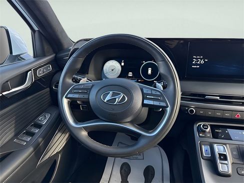 Used 2025 Hyundai Palisade Calligraphy image 16