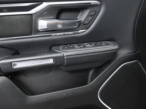 Used 2022 RAM 1500 Laramie w/ Sport Appearance Package image 9