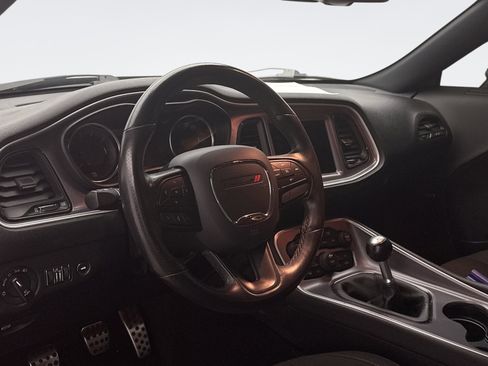 Used 2020 Dodge Challenger R/T Scat Pack RWD image 7