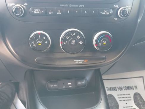 Used 2016 Kia Soul FWD image 20