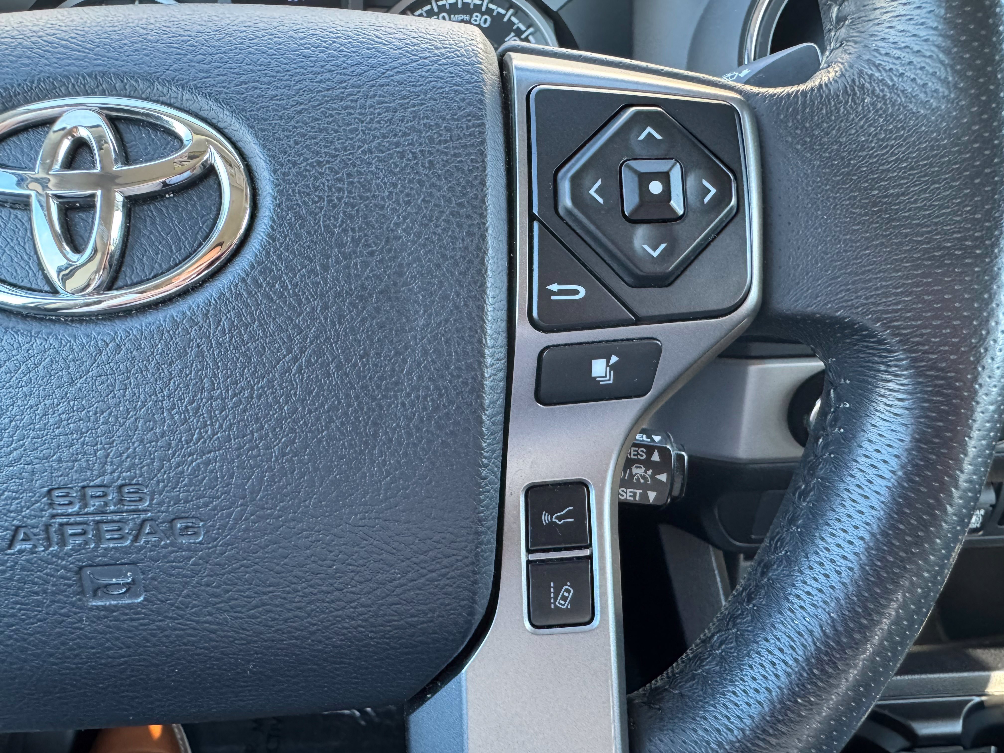 Used 2019 Toyota Tacoma SR5 AWD/4WD image 43