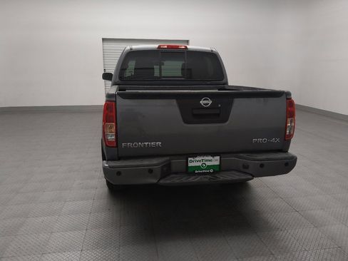 Used 2018 Nissan Frontier PRO-4X AWD/4WD image 6