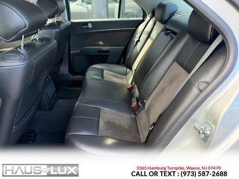 Used 2007 Cadillac STS V image 14