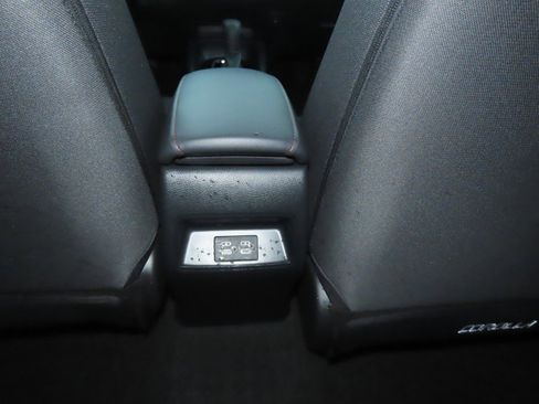 Used 2023 Toyota Corolla SE FWD image 15