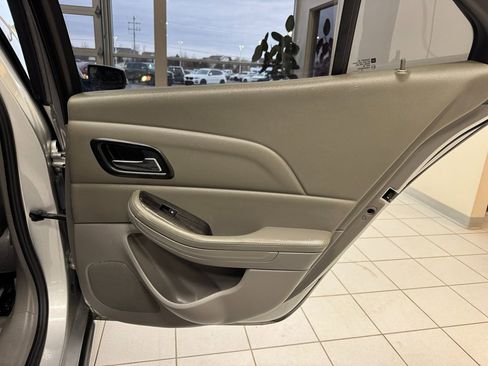 Used 2016 Chevrolet Malibu LT image 49