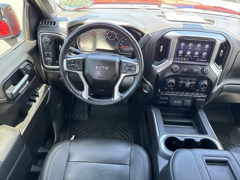 Used 2021 Chevrolet Silverado 1500 LT Trail Boss w/ LT Trail Boss Premium Package AWD/4WD image 12
