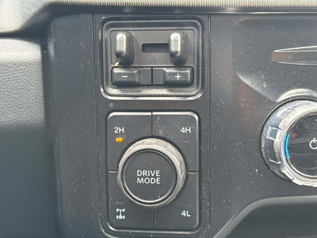Used 2025 Ford F250 Platinum AWD/4WD image 29