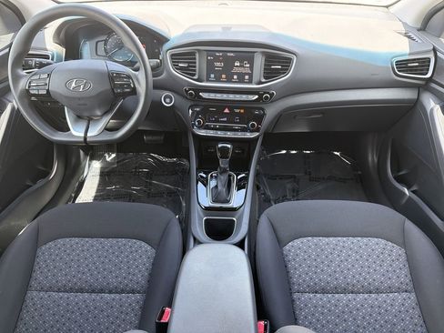 Used 2018 Hyundai Ioniq Blue FWD image 12
